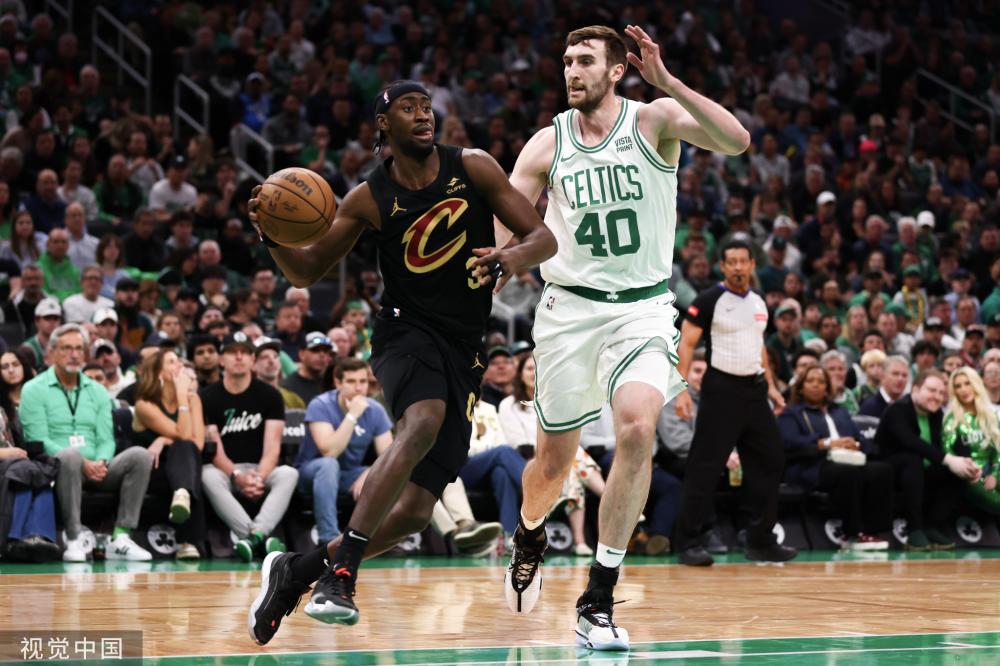 而类似的高 而类似的高