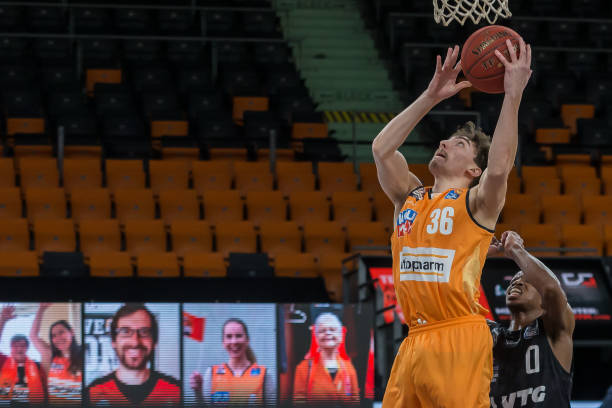 焕发新的生 焕发新的生