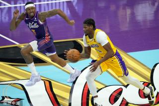 字母哥无疑 字母哥无疑