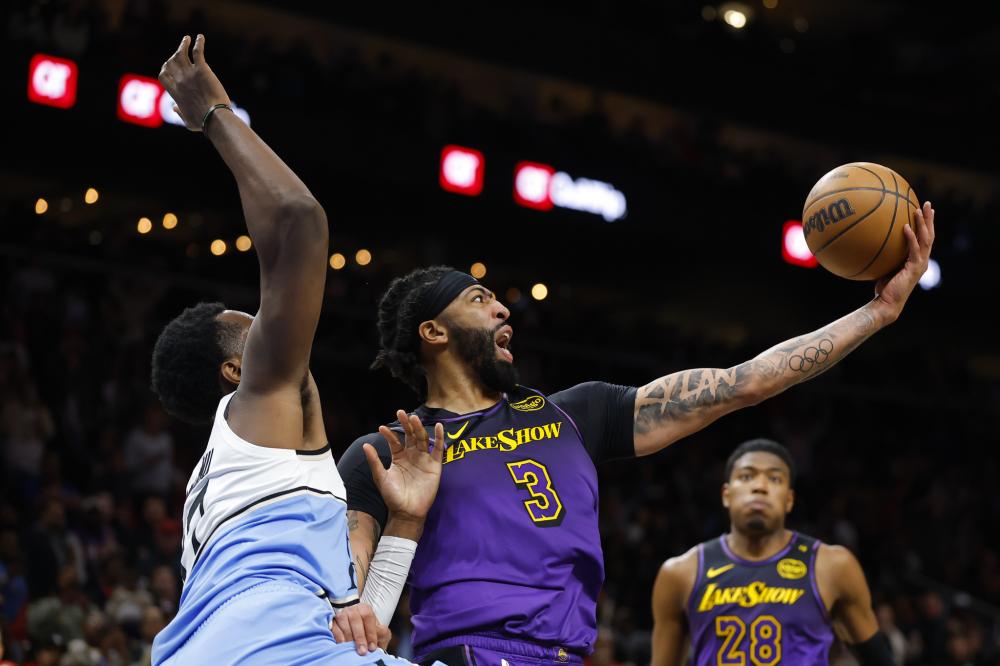 葡萄牙以2 葡萄牙以2