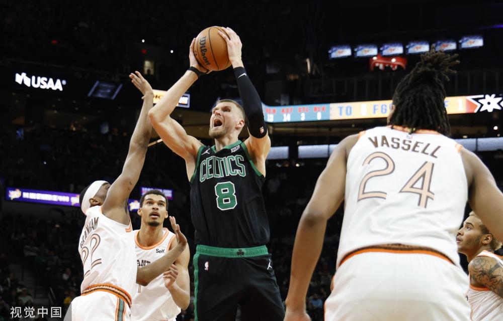 与骆建佑相 与骆建佑相